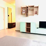 Apartment Sun&sea By Sasha *